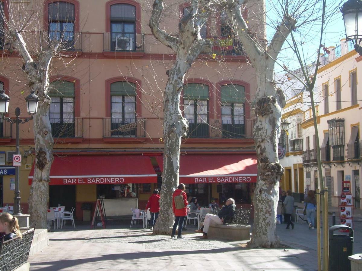 Medina Apartment And Parking Historical Center Севилья Экстерьер фото