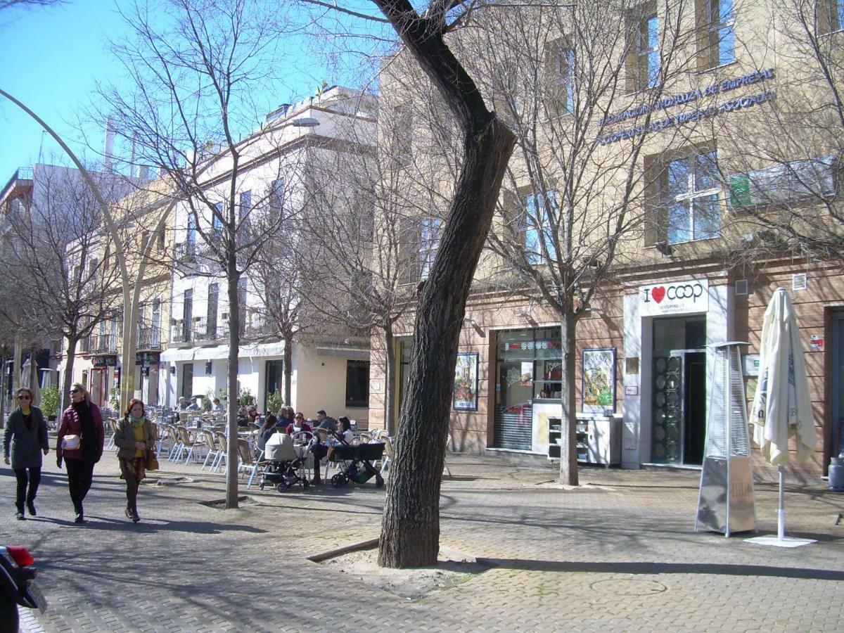 Medina Apartment And Parking Historical Center Севилья Экстерьер фото